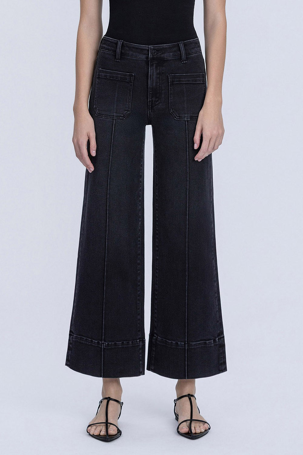 Patch Pocket Wide Leg Jeans