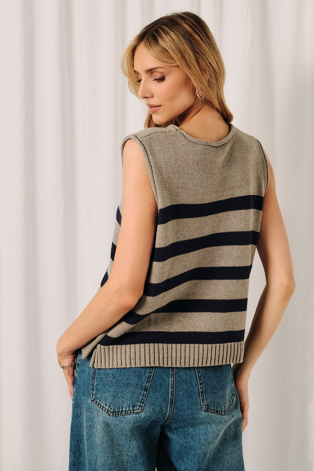Boxy Sweater Vest