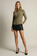 Ribbed Button Closure Top