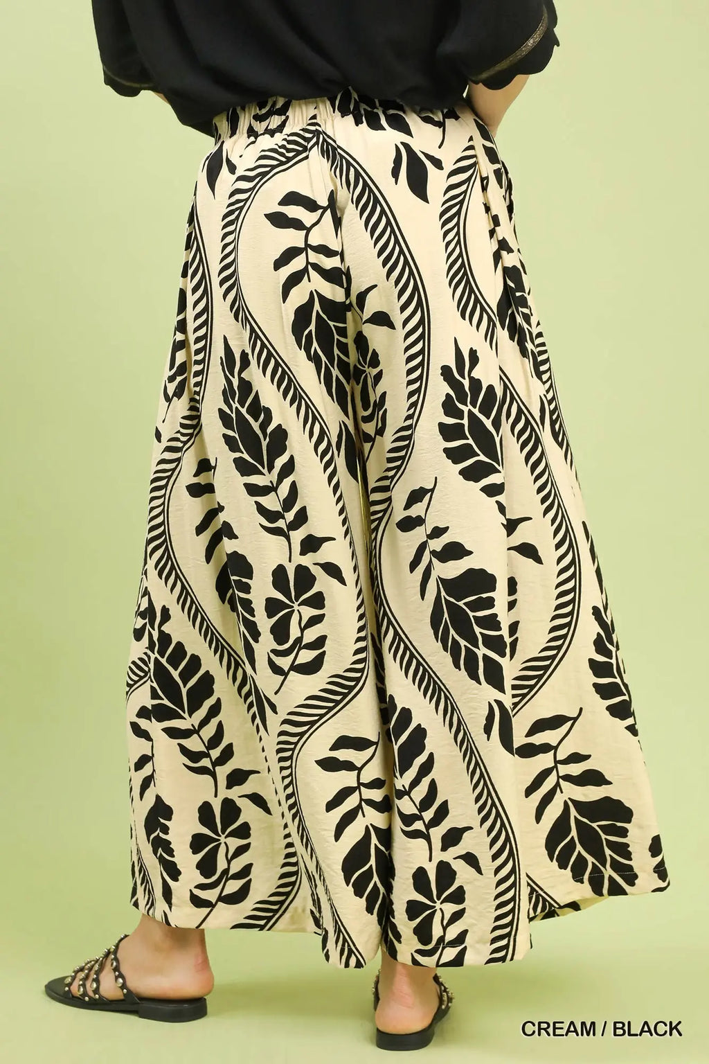 Ogee Print Wide Leg Pants