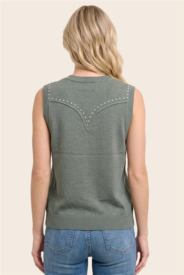 Stud Trim Tank