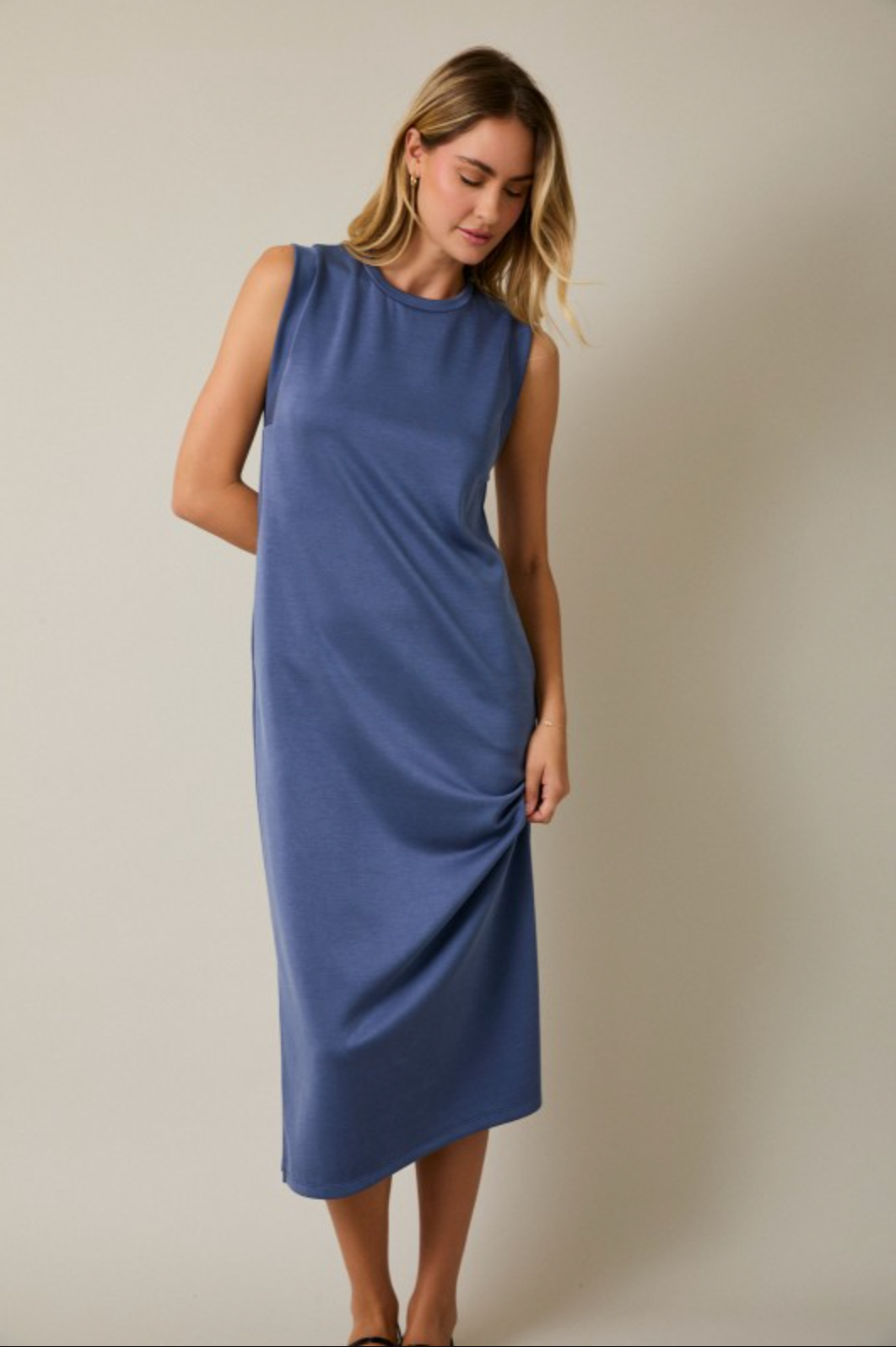 Sleeveless Maxi Dress