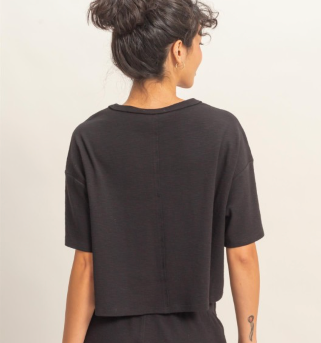 Boxy Crew Neck Pocket Tee