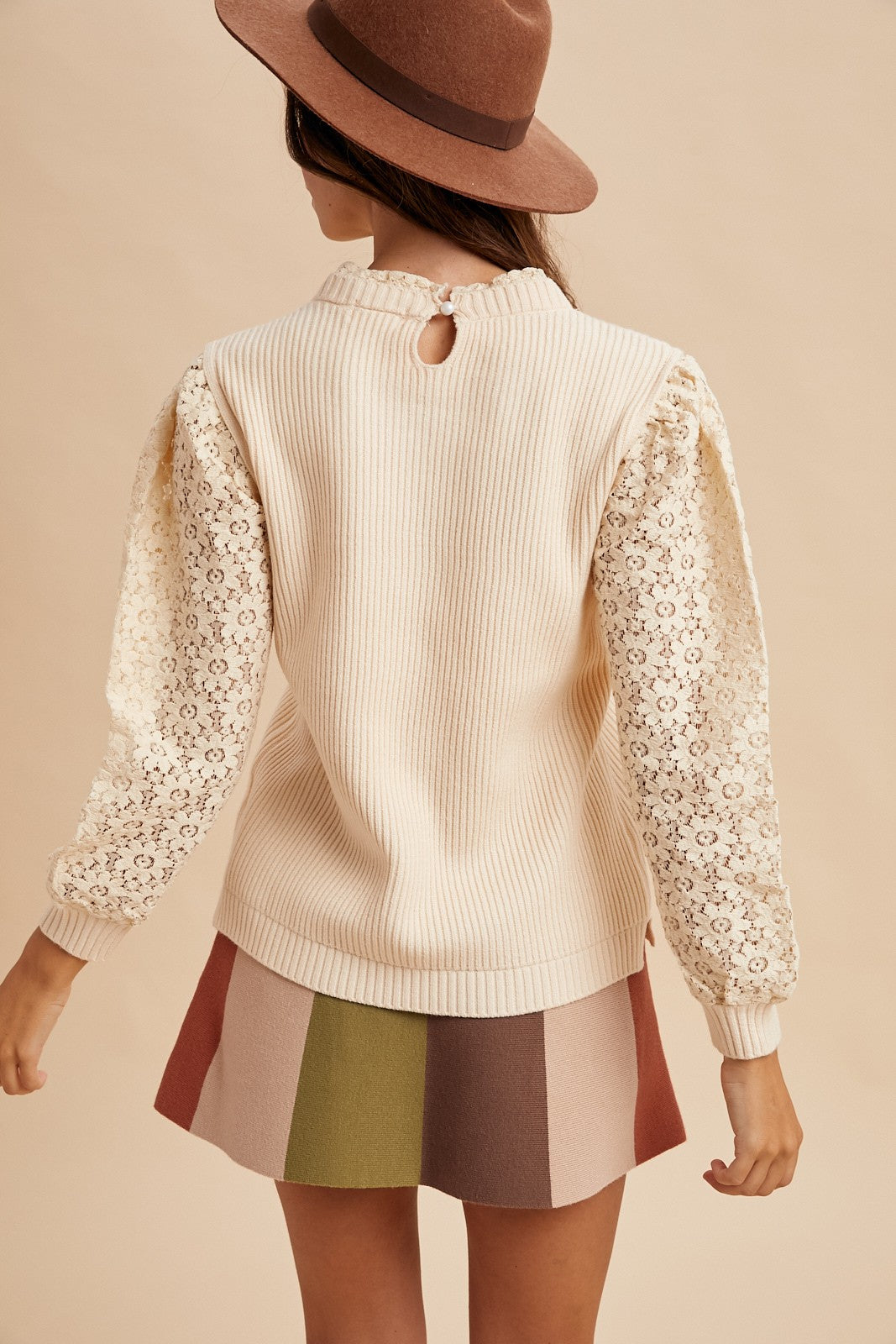 Mix Media Lace Sleeve Sweater