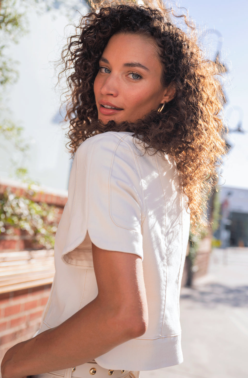 Collarless Cropped Jacket