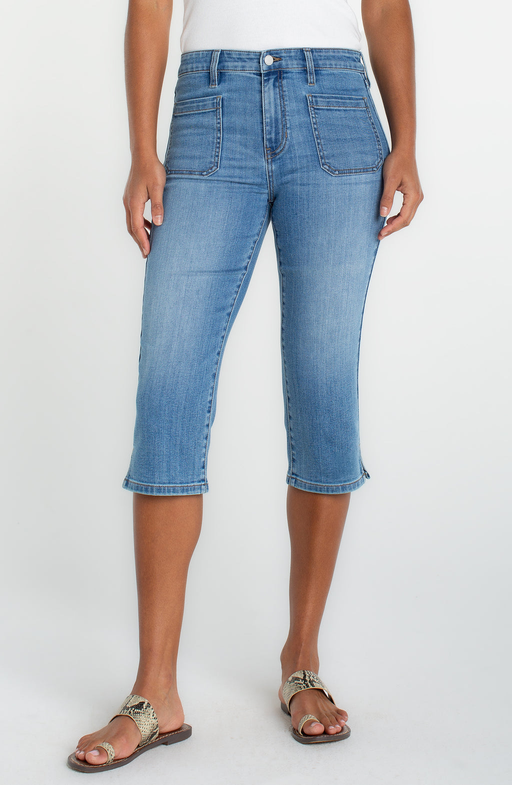 Capri Patch Pocket Pants