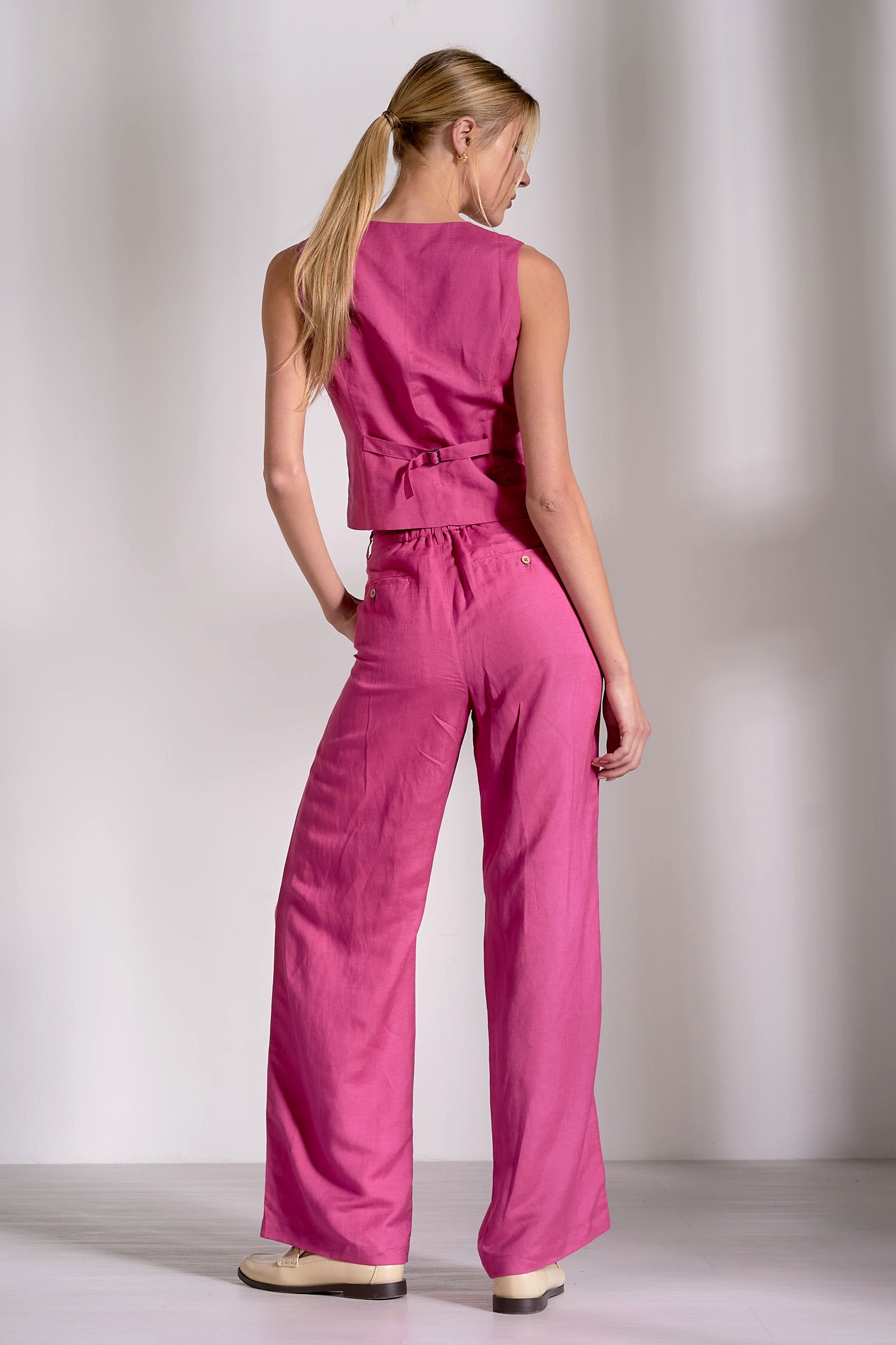Pleated Linen Pants
