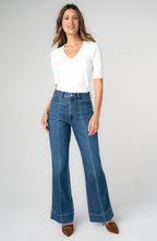 Relaxed Seam Bootcut Jeans